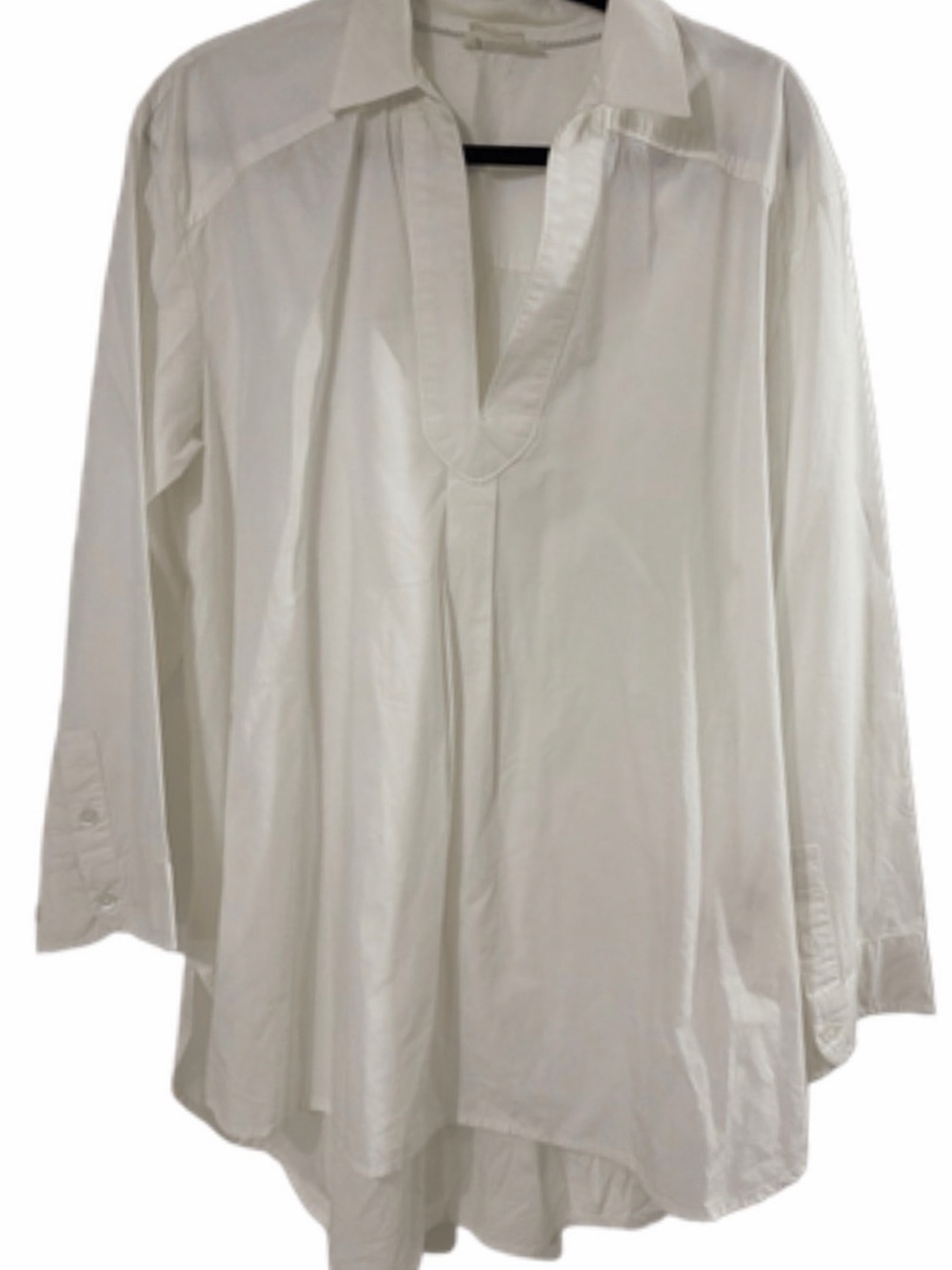 Anthropologie White Long-Sleeve V-Neck Tunic Blouse